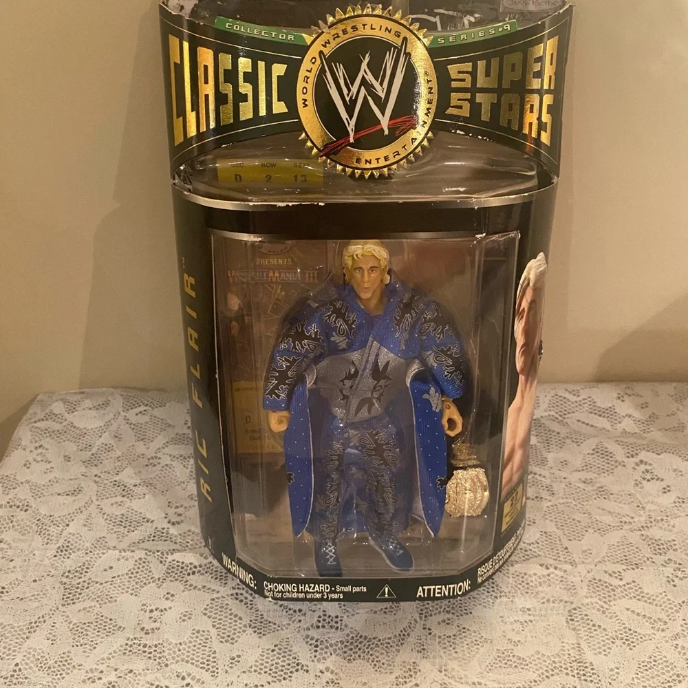 WWE Classic Superstars Ric Flair New Jakks 2005 Series 9 Blue Robe - Picture 1 of 11